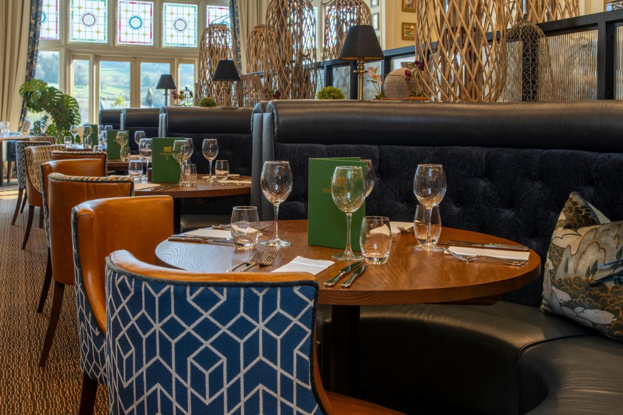 The Castle Of Brecon Hotel, Brecon, Powys Екстериор снимка