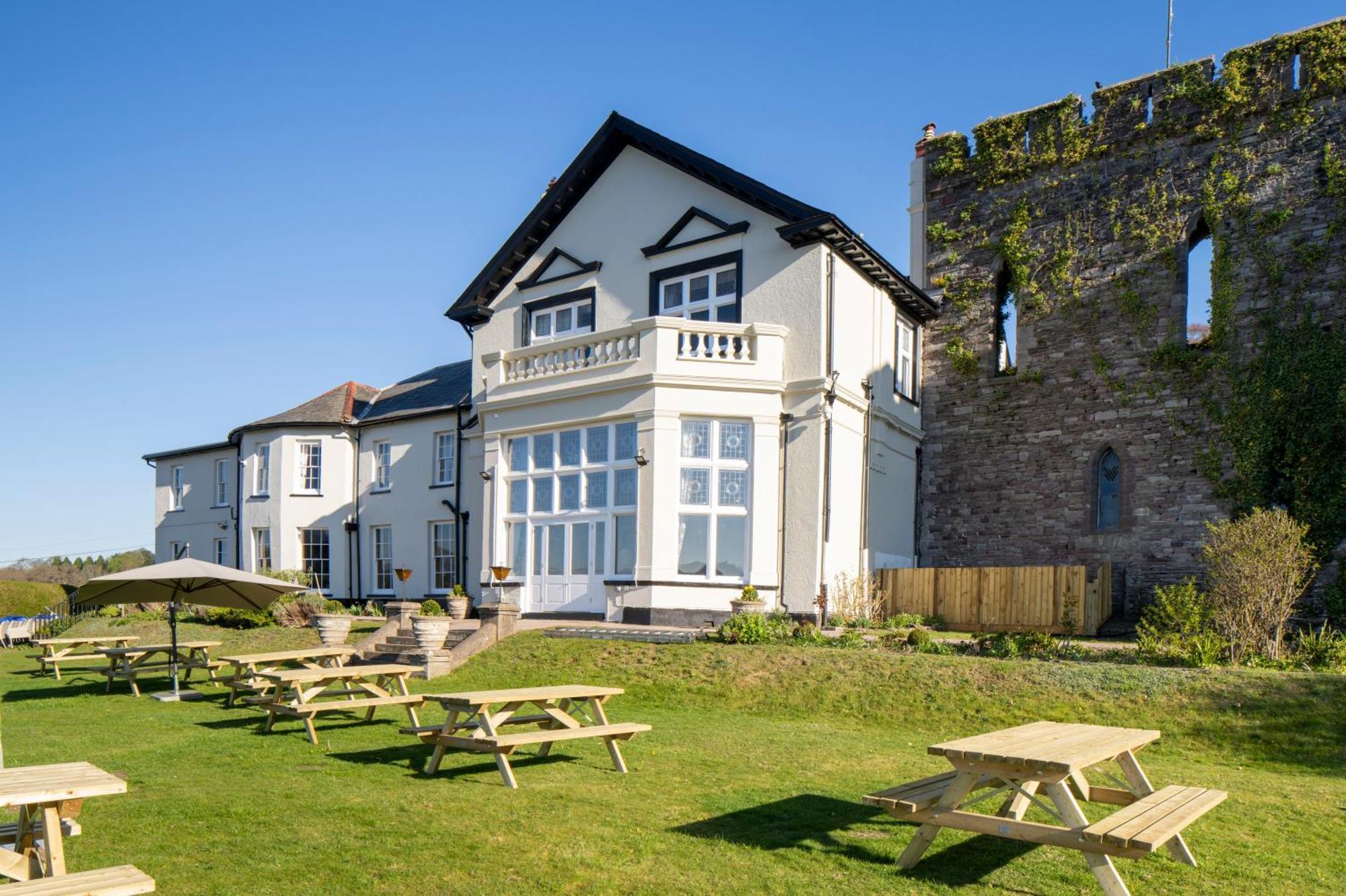 The Castle Of Brecon Hotel, Brecon, Powys Екстериор снимка
