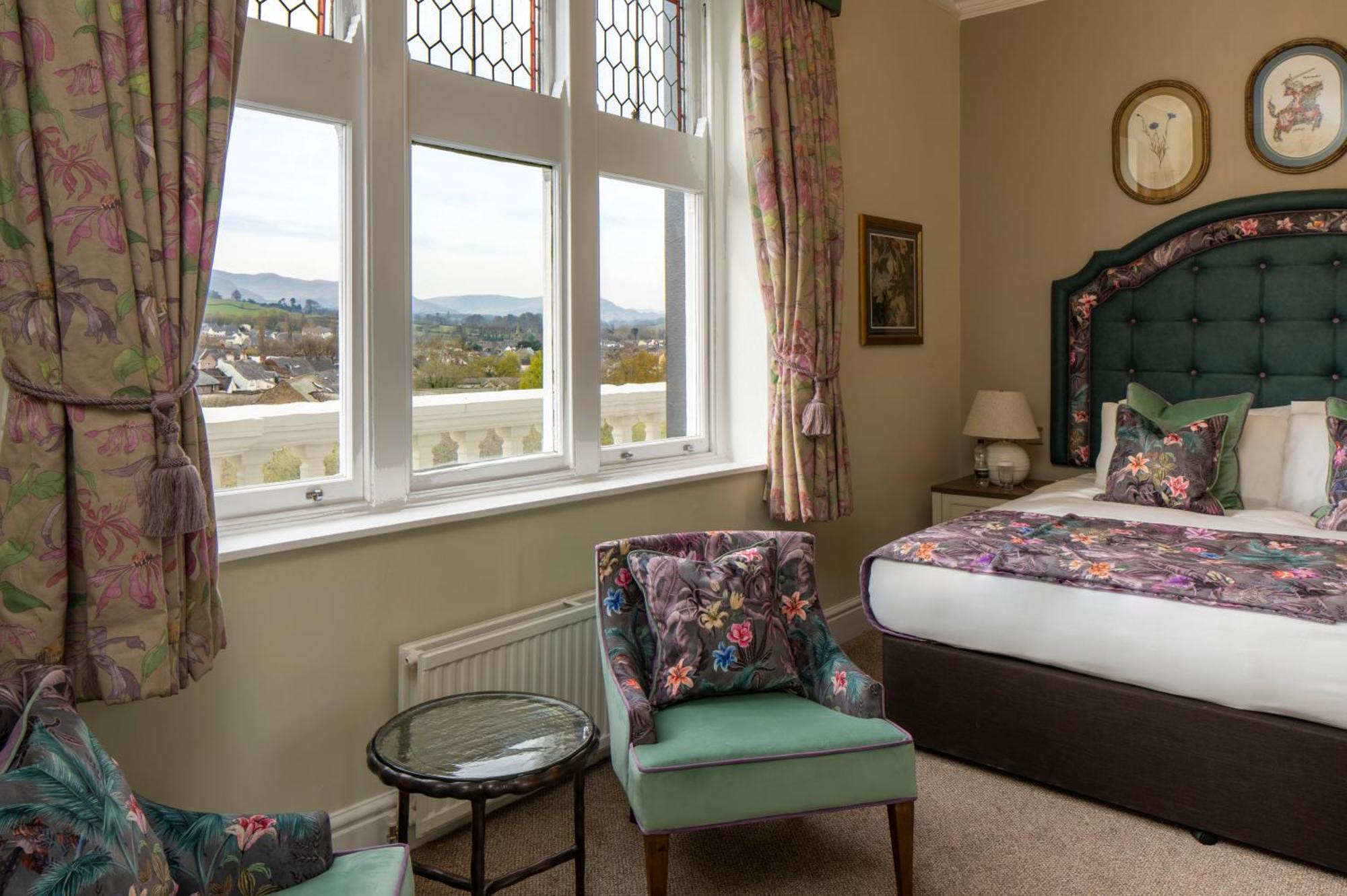 The Castle Of Brecon Hotel, Brecon, Powys Екстериор снимка