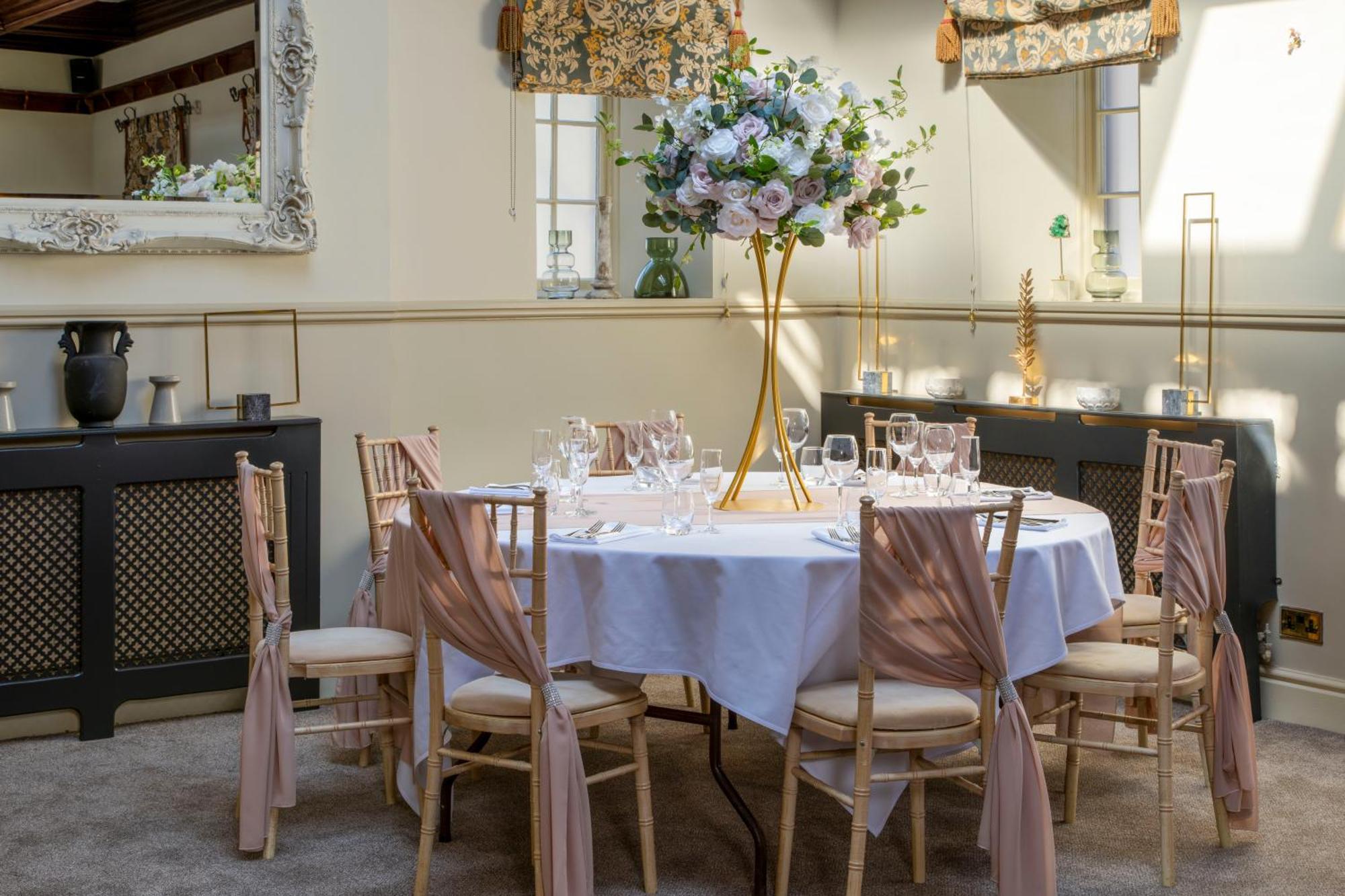 The Castle Of Brecon Hotel, Brecon, Powys Екстериор снимка