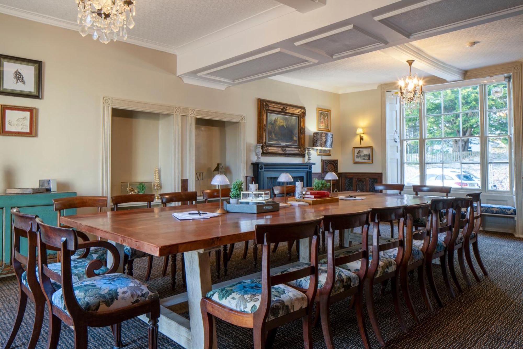 The Castle Of Brecon Hotel, Brecon, Powys Екстериор снимка