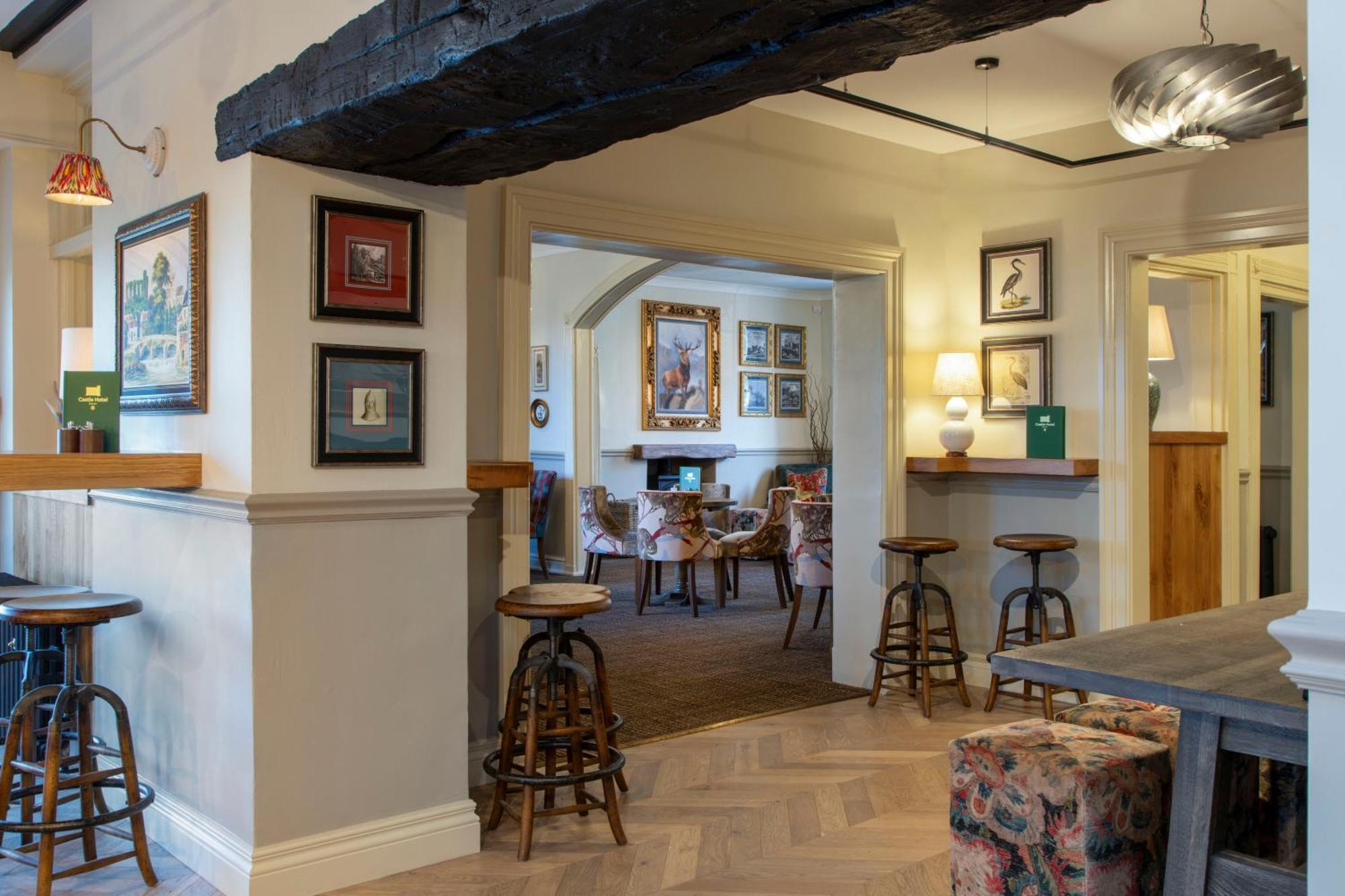 The Castle Of Brecon Hotel, Brecon, Powys Екстериор снимка